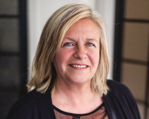Sandra Simard